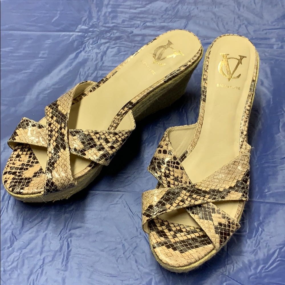 Vince Camuto Signature Snakeskin espadrille Womens size 9